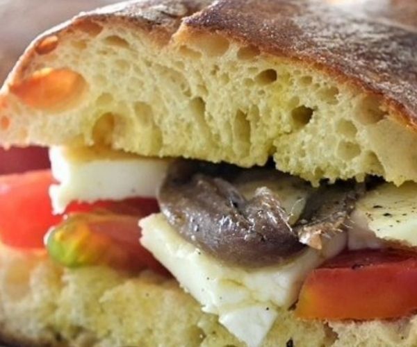 Pane-Cunzato.jpg